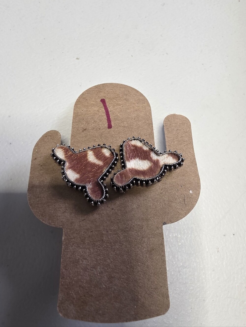 1 Pair Of Cow Earrings